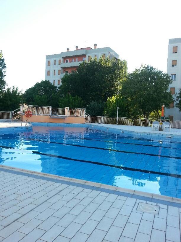 Residence Green Beverly Con Piscina Lido Adriano Dış mekan fotoğraf